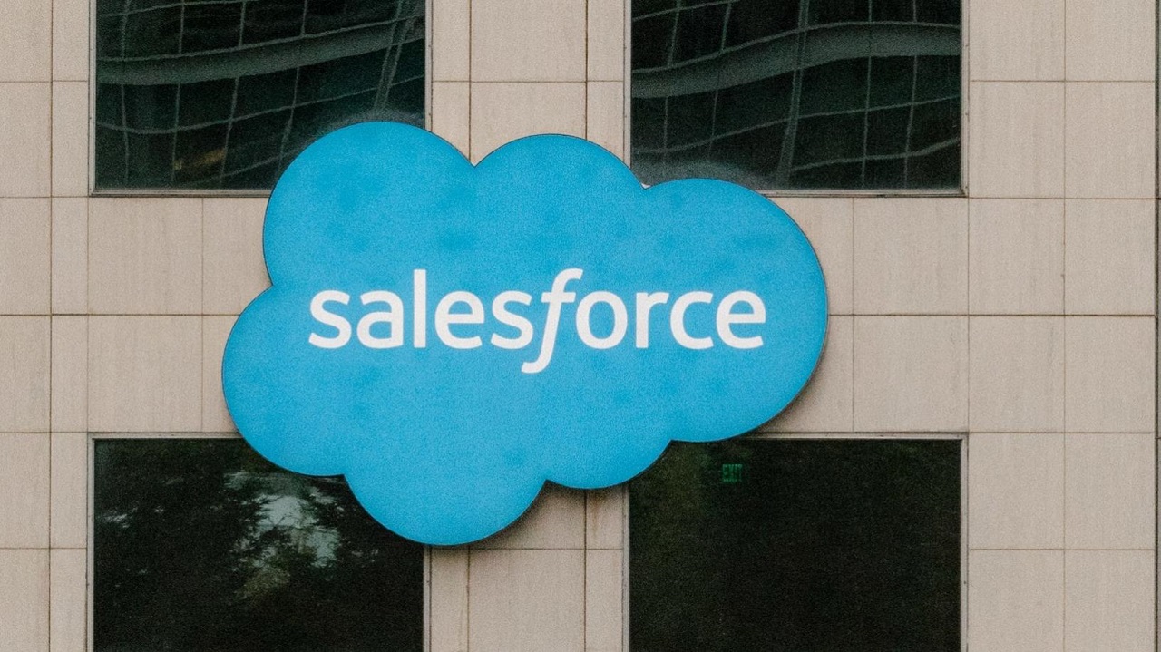 Salesforce's New Tableau Capabilities Improve the Flow of Work and Drive  Personalized User Experiences - Salesforce