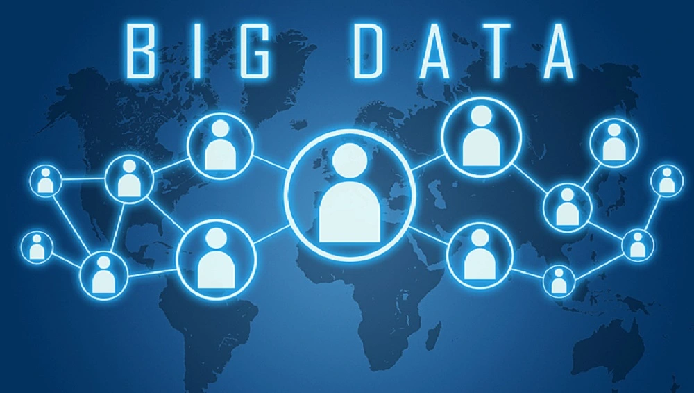 Big data enhances fintech by understanding customers and aiding decisions