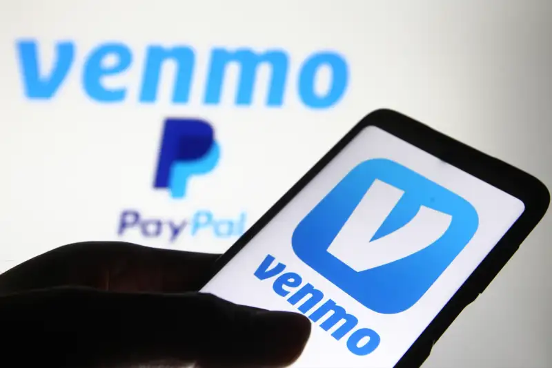 Split bills, pay friends, add emojis and jokes, and make easy money transfers with the Venmo app